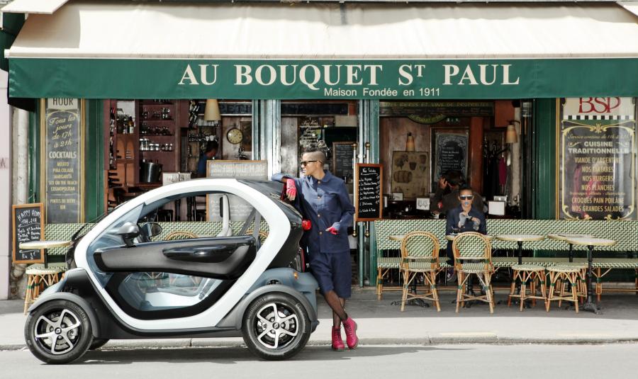  Renault Twizy Z.E. 2011 года  (фото 19 из 94)